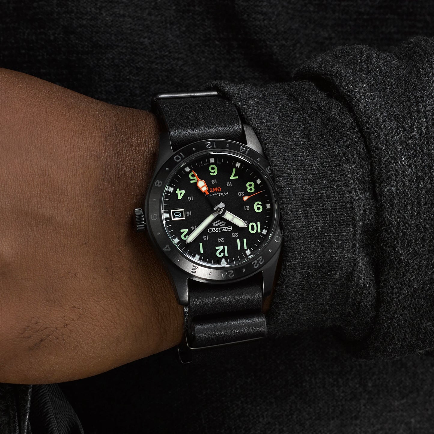 SEIKO 5 WATCHES Mod. SSK025K1 - Simons & Roth Watches