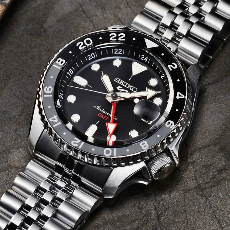 SEIKO 5 WATCHES Mod. SSK001K1 - Simons & Roth Watches