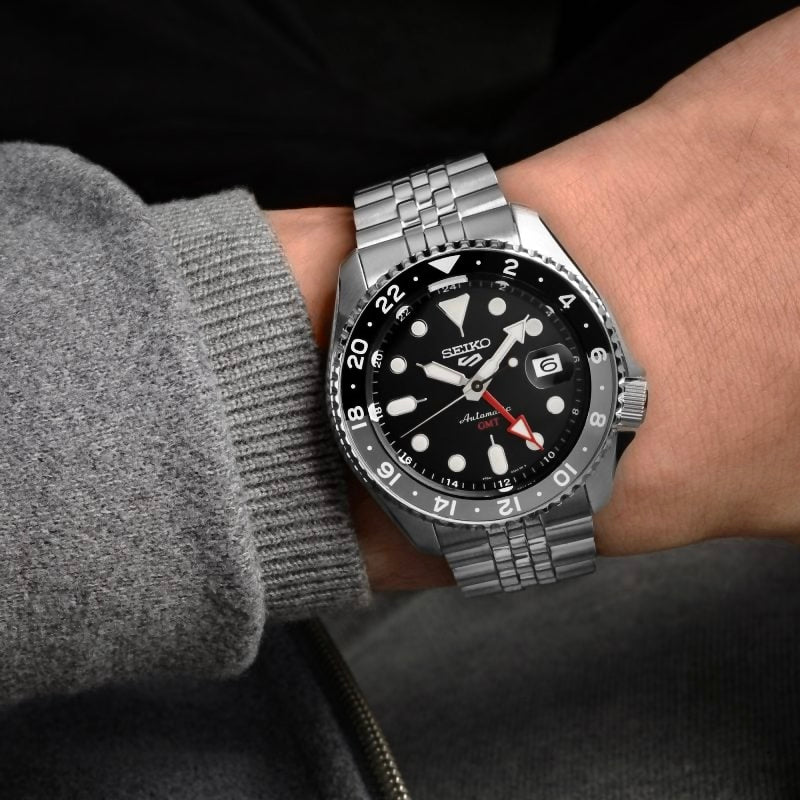 SEIKO 5 WATCHES Mod. SSK001K1 - Simons & Roth Watches