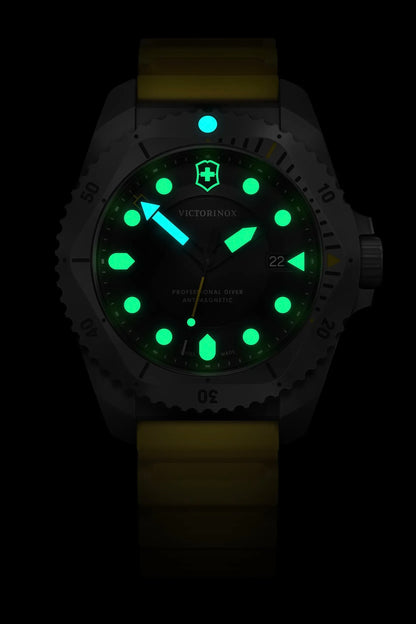 VICTORINOX WATCHES Mod. V241992 - Simons & Roth Watches