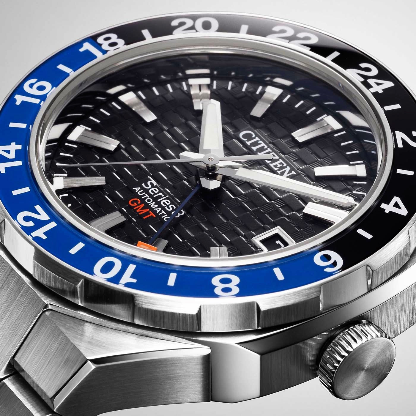 CITIZEN WATCHES Series 8 GMT NB6031-56E